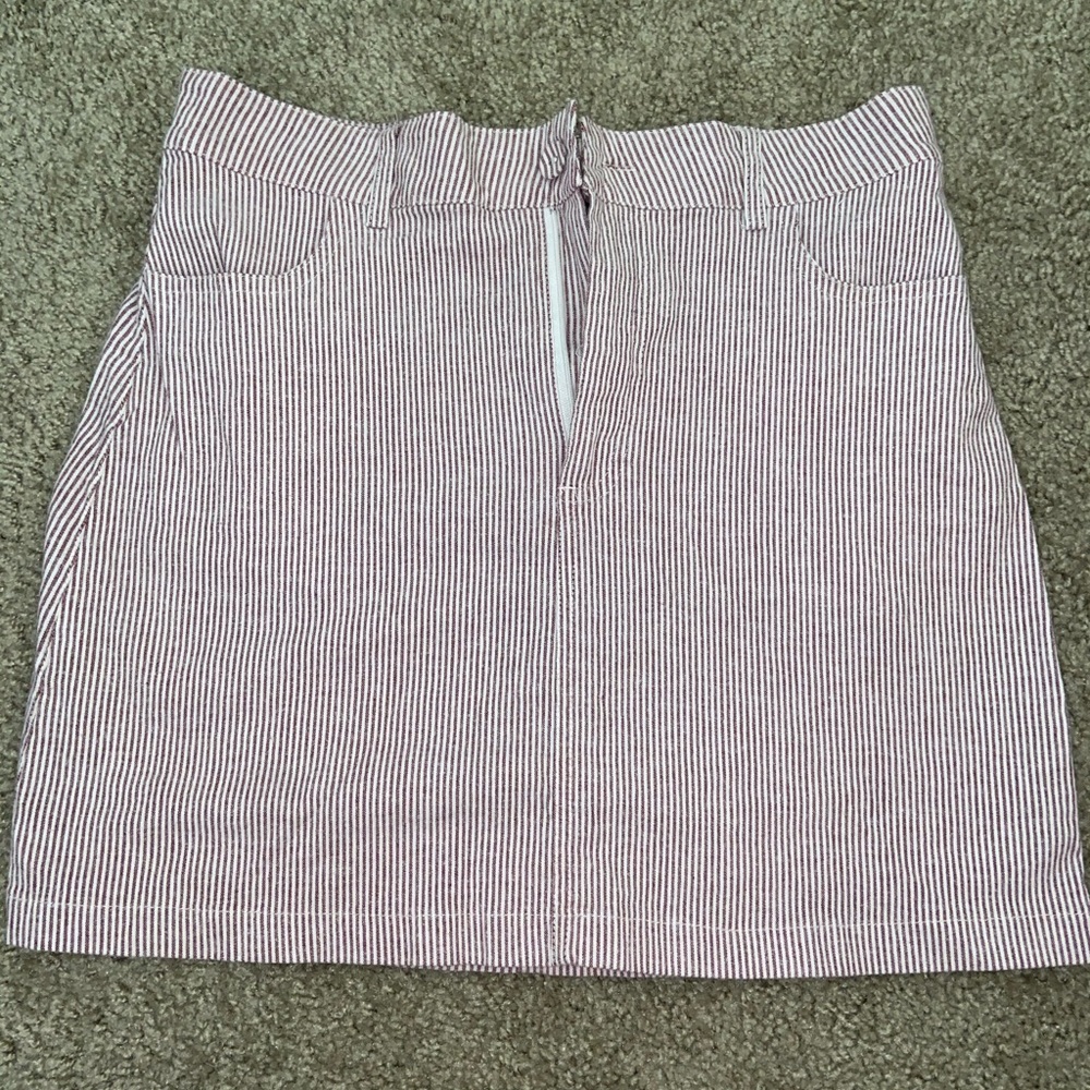 Light red pinstripe Forever 21 skirt